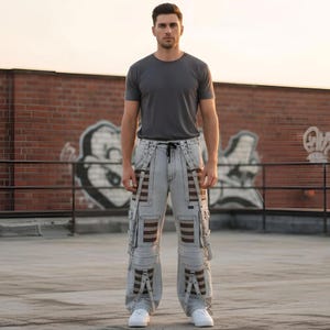 Pantalones vaqueros patchwork — Pantalones cargo estilo cyberpunk techwear — Ropa urbana urbana con múltiples bolsillos