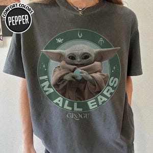 Camiseta de Star Wars The Mandalorian y Grogu "I'm All Ears", Escape del AT-RT de Mando, Camiseta de Star Wars para el Día del Padre, Camiseta de regalo para fans de Star Wars, Regalos para papá imagen 5