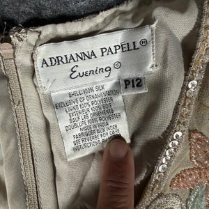 Adrianna Papell - Top de noche de seda con cuentas y flores, color rosa, melocotón, salvia, P12, vintage imagen 2