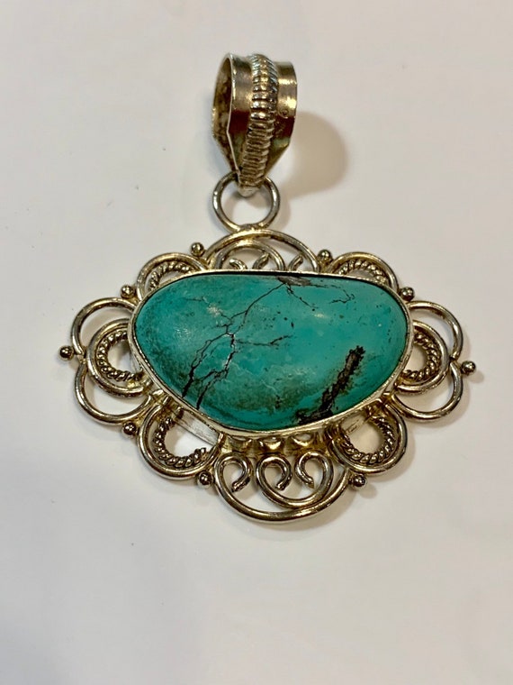 Amazing turquoise an 925 Sterling silver pendant - image 1