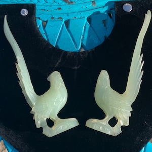 Vintage Amazing fine carved Jade jadeite song birds semi translucent jade Handcarved