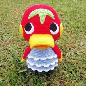 Puede incluir: Una taza de cerámica blanca con asa negra y el texto "But First, Coffee" en negro, con una fuente de estilo manuscrito. La taza está sobre una superficie blanca.