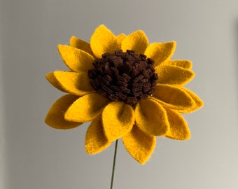 FELT FLOWER: SUNFLOWER autumn thanksgiving fall decor cubicle decor housewarming gift Valentines day Mothers day teachers gift summer flower