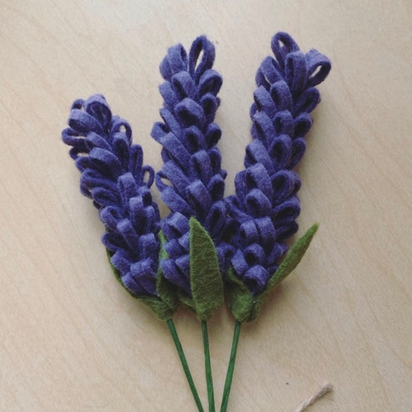 FELT FLOWER: LAVENDER / Lupine forever flower bouquet back to school teachers gift housewarming gift office cubicle decor lavender lilac