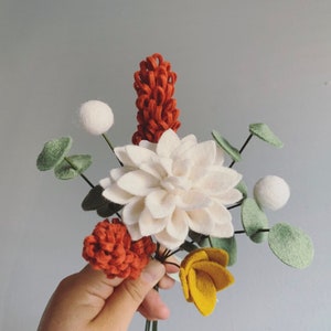 FELT FLOWER BOUQUET No. 040 - autumn thanksgiving fall decor cubicle decor sunflower pampas housewarming gift nursery decor teachers