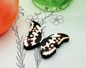 Hand-Painted Wooden Butterfly Decor | Brooch, Magnet, Hairclip