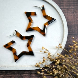 Acrylic Star Open Hoop Stud Earrings