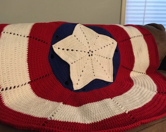 Wzór szydełkowy na kocyk z superbohaterem American Hero, rozmiar dla dorosłych – inspirowany Kapitanem Ameryką