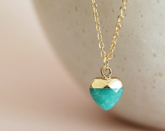 Chalcedony Stone Heart Pendant Necklace,Heart Necklace, Bridesmaid GIft, Flower Girls Necklace, Geren Stone Necklace