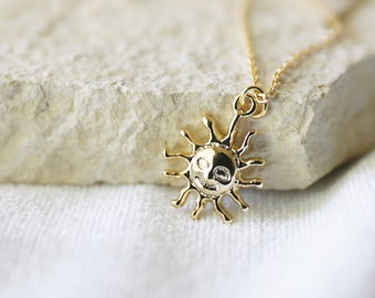 Gold Sun Necklace, Gold Sun Face Charm Necklace, Bridesmaid Gift, Birthday Gift, Layered Necklace, Coin Necklace,Dainty Necklace