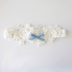 Pearl Beaded Lace Wedding Garter: White & Blue Bridal Garter