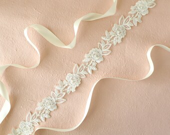 white lace belt
