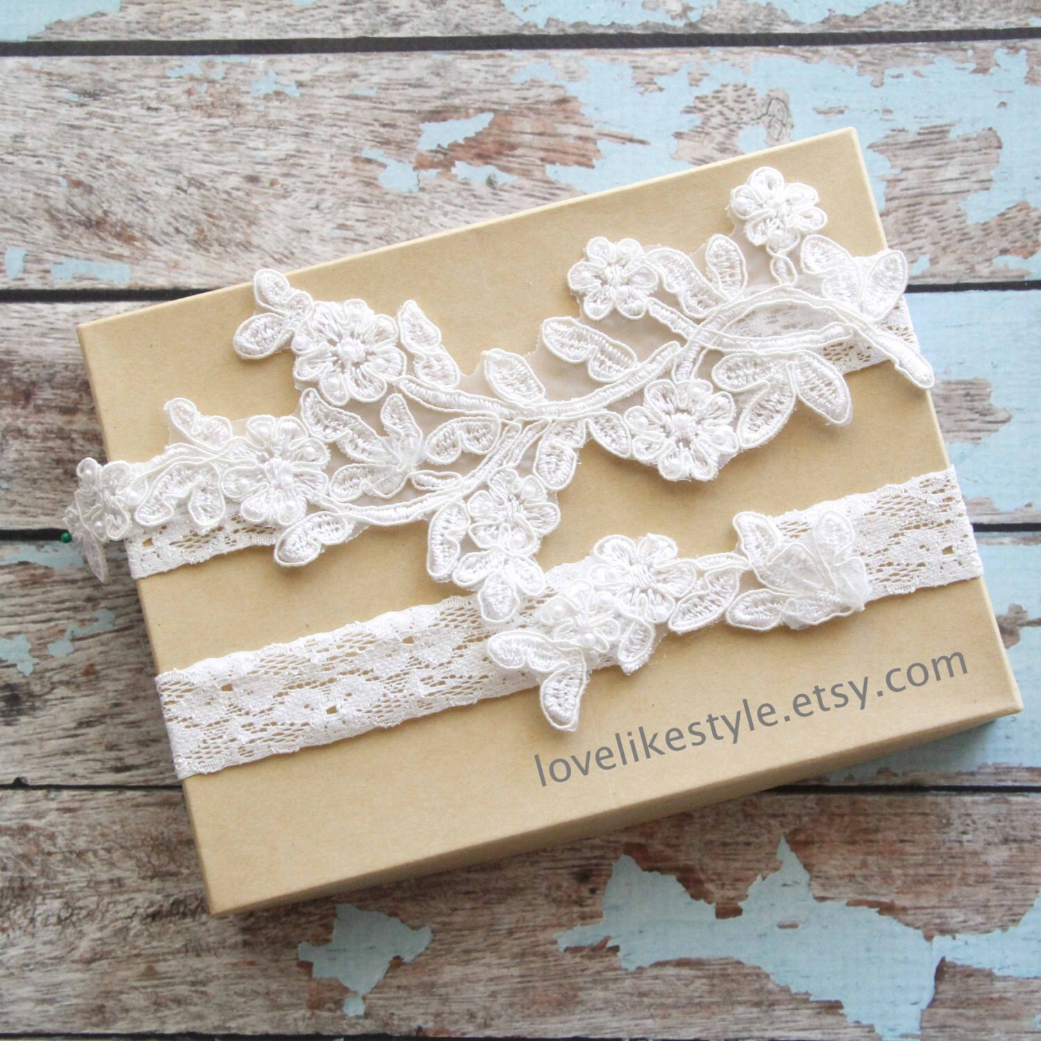 Ivory Pearl Beaded Lace Wedding Garter Set: Keepsake & Toss