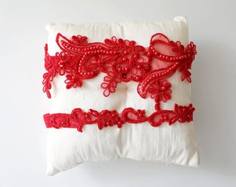 Red Garter, Red Wedding Garter, Bridal Garter, Red Garter Belt, Lace Wedding  Garter, Rhinestone Garter, Beaded Garter, Garter for Wedding - Etsy