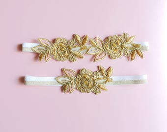 Gold Flower Lace Wedding Garter Set: Keepsake & Toss Garters