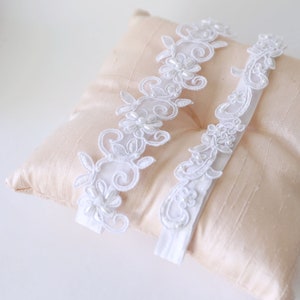White Beaded Lace Wedding Garter Set, White Lace Garter Set, White Toss Garter, White Bridal Garter Belt / GT-21A image 6