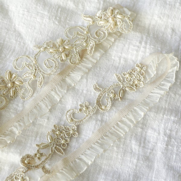 Wedding Garter, Light Gold Pearl Beaded Lace Wedding Garter Set, Ivory Lace Garter Set, Light Gold  Wedding Garter, Champagne Wedding Garter