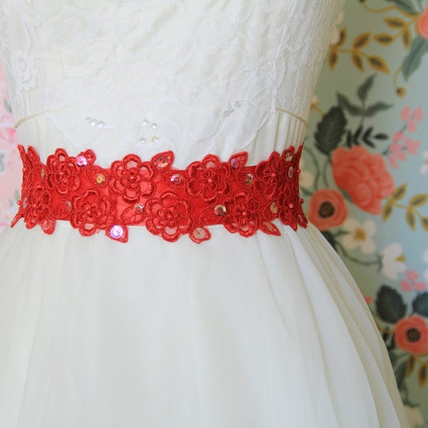 Red Beaded Flower Lace Sash , Red Wedding Sash Belt, Bridal  Sash, Bridesmaid  Sash, Flower Girl Red Sash Belt / SH-15