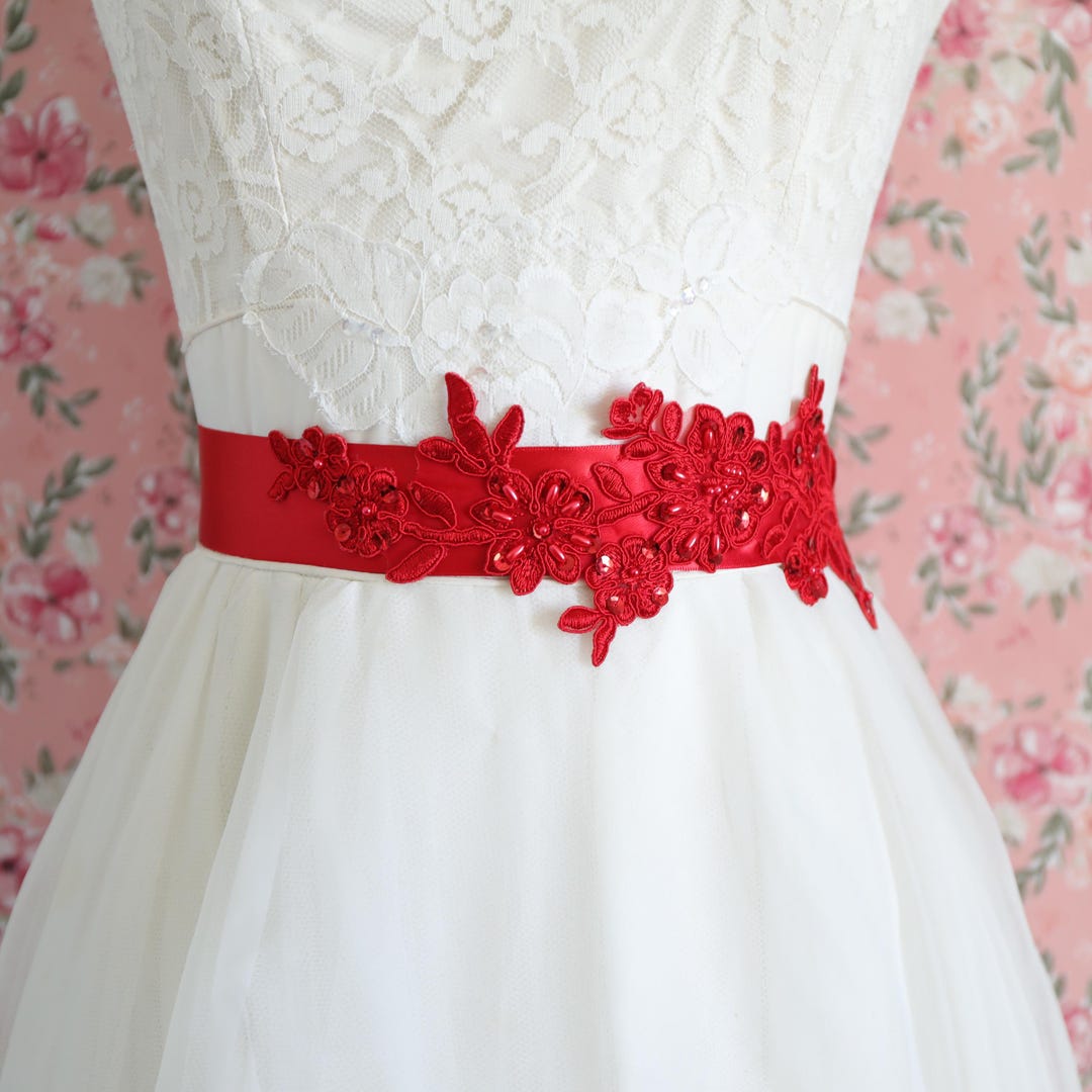 kensie dresses mira lace dress Mira Neutrals Lace Panel Tulle Midi Dress main image 1