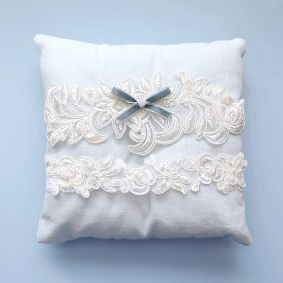 Lot De 2 Jarretières De Mariée En Dentelle Avec Nœud Bleu - Accessoire Traditionnel Cadeau Mariage