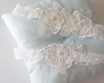 Ivory Pearl Bead Flower Lace Wedding Garter, Bridal Wedding Garter Set, Lace Wedding Garter, Prom Garter Belt