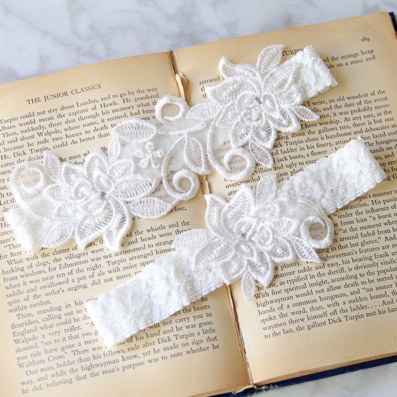 Bridal Wedding Garter-1826 White Wedding Garter Wedding Garter Set Ivory Beaded Flower Lace Wedding Garter,Ivory Lace Garter