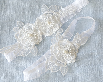 wedding Flower Garter Set,Ivory Bead Flower Lace Wedding Garter, Bridal Wedding Garter Set, Lace Wedding Garter, Prom Garter Belt