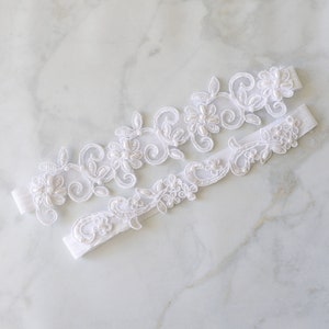 White Beaded Lace Wedding Garter Set, White Lace Garter Set, White Toss Garter, White Bridal Garter Belt / GT-21A image 2