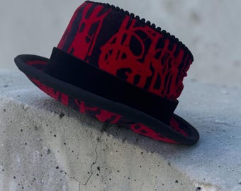 Red top hat. Punk Rock Top Hat – Red Black Vintage Stripe, Gothic Festival Style