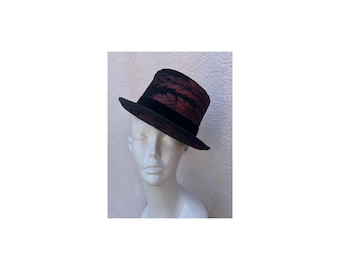 Red and Black Gothic Top Hat with Eye Detail – Vampire Ball, Festival, Steampunk, Alternative Fashion, Handmade Statement Hat