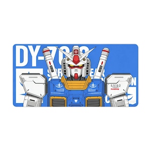 K&ouml;nnte beinhalten: Rechteckige Grafik mit dem Kopf und Torso eines Roboters in Blau, Wei&szlig;, Rot und Gelb. Der Text "DY-70" ist wei&szlig; auf blauem Hintergrund zu sehen. Das Design des Roboters ist detailliert und stilisiert. Es ist ein Print oder eine Illustration.