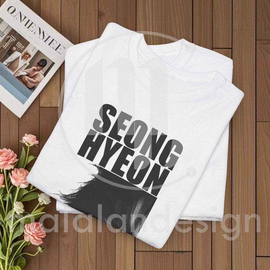 Seonghyeon Cortis Portrait Tee | Black White Half-face Photo