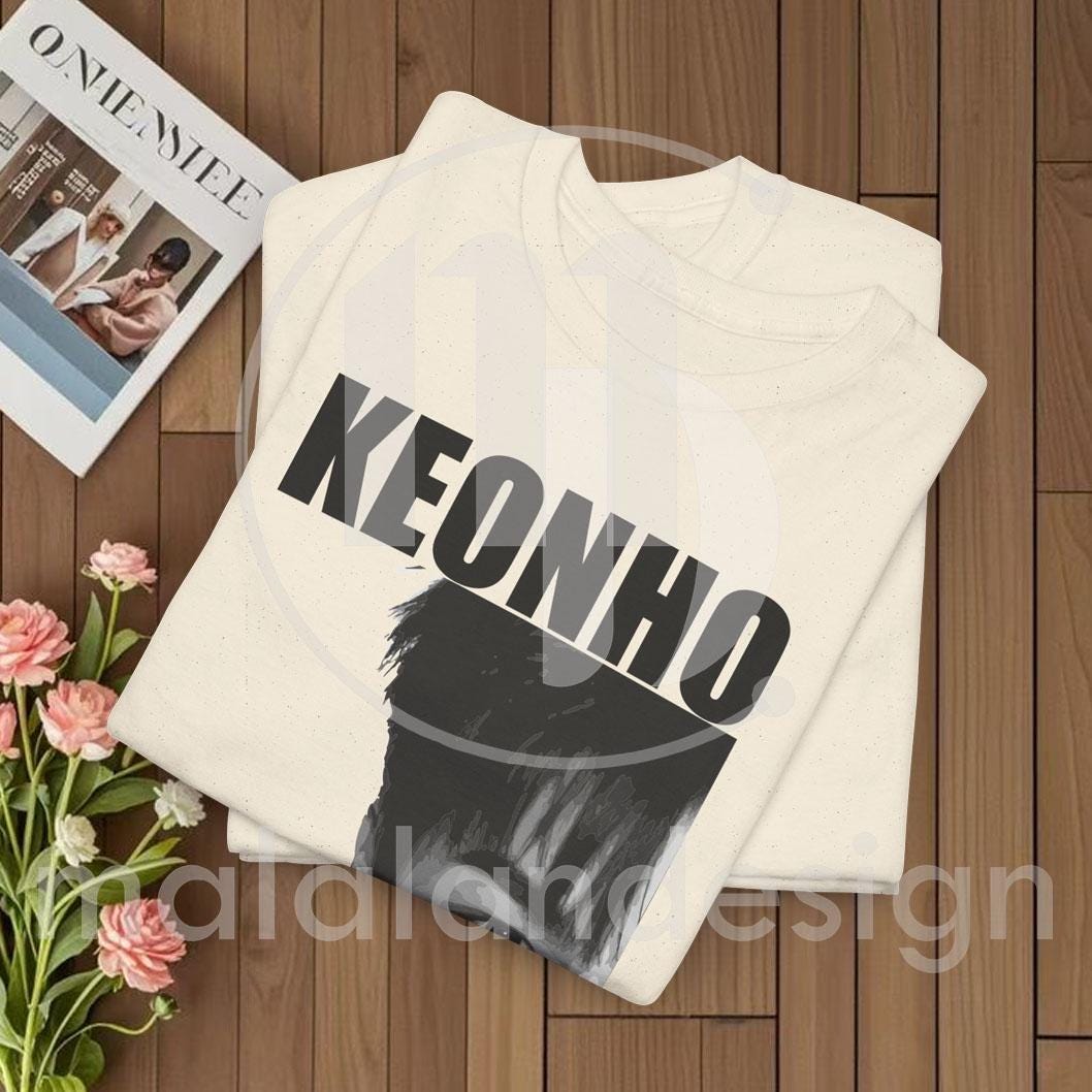 Keonho Cortis Portrait Tee | Black White Half-face Photo Graphic