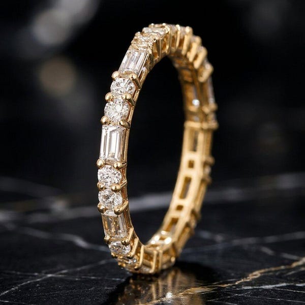 Fede nuziale con moissanite taglio rotondo e baguette, fede con diamanti alternati, fede impilabile con diamanti taglio baguette, set da sposa coordinato con fede eternity completa, regali