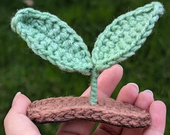 Handmade Crochet Sprout Hair Clip, FFXIV Inspired
