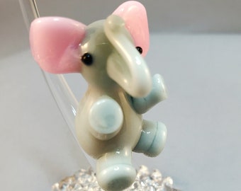 Glücks-Elefanten. Grau und Rosa ganz aus Glas. Handarbeit. Mama und Baby Elefant