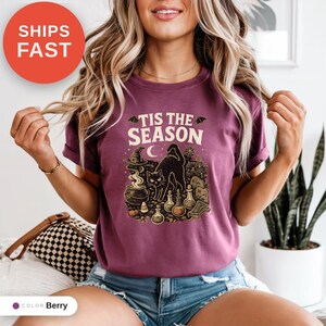 T-shirt vintage Halloween Comfort Colors, C'est la saison, Cadeau pour sœur, Imprimé humoristique original, Vêtement décontracté en coton, T-shirt cadeau d'anniversaire image 6