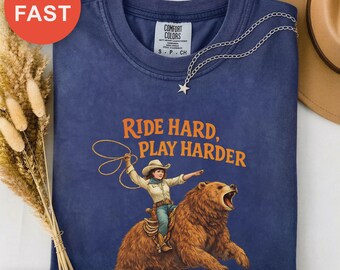 Wildcat Wrangler Shirt, Vintage Cowgirl Fashion, Retro Wild West Tee, Country Style, Funny Tiger Gift, Western Graphic Shirt