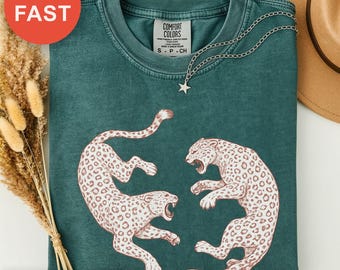Dynamic Leopards Shirt, Retro Wildlife Tee, Vintage Animal Gift, Safari Comfort Colors, Big Cat Graphic, Leopard Shirt, Predator Tee