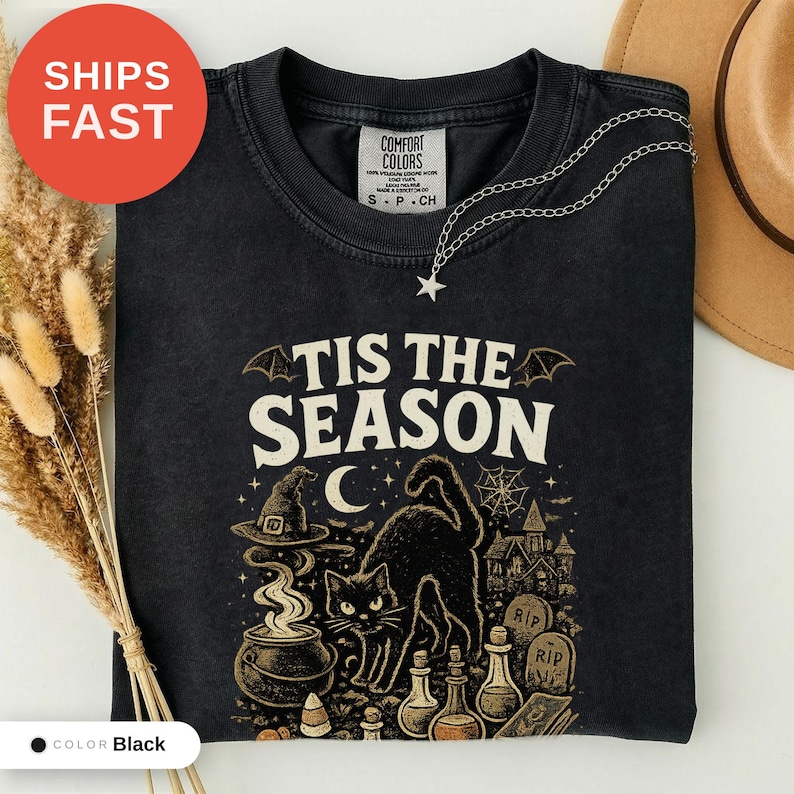 T-shirt vintage Halloween Comfort Colors, C'est la saison, Cadeau pour sœur, Imprimé humoristique original, Vêtement décontracté en coton, T-shirt cadeau d'anniversaire image 1