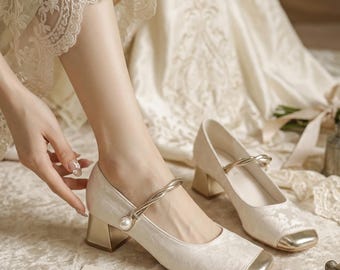 Zapatos de tacón Mary Jane para bodas, zapatos de salón con tacón de bloque y correa de perlas, zapatos de novia vintage.