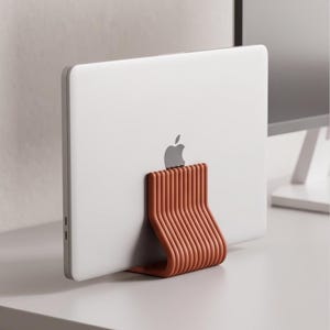 Vertikaler Laptop-Ständer, Verstellbare Schlitzbreite, Platzsparender Schreibtischhalter, Minimalistisches MacBook Notebook Geschenk