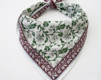 Block Print Cotton Bandana, Floral Hair Scarf, Boho Neck Scarf, Head Wrap, Block print Handkerchief, Green & Burgundy Cotton Neckerchief,