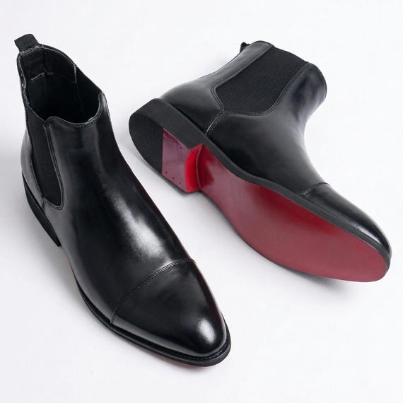 Christian Louboutin Men display picture 1