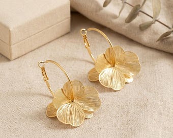 Orecchini pendenti in acciaio inossidabile con fiori dorati, orecchini a cerchio vistosi, orecchini floreali grandi, orecchini boho, regalo per lei