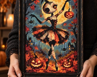 Pode incluir: Uma obra de ponto cruz emoldurada retratando uma figura estilizada em um tutu segurando uma abóbora de Halloween contra uma grande lua amarela. A cena inclui árvores de outono, duas abóboras adicionais no chão e pequenas aranhas.