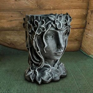 Woman Face Planter Cement Flower Pot Sculpture Garden Decor Outdoor Head Planter Stone Goddess Planter Yard Lawn Art Patio Plant Pot Decor
