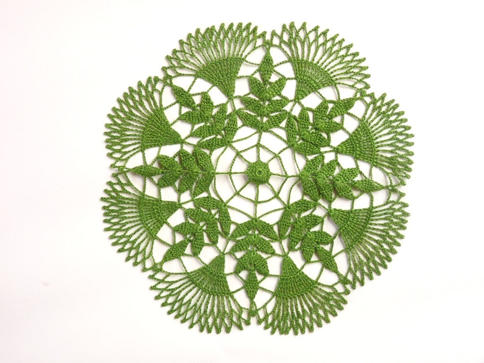 Dark Green Leaf Small Crochet Lace Round Doily Spring / Etsy