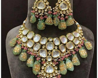 Green Kundan Polki Choker Set, Indian Bridal Jewelry, Bollywood kundan jewellery pakisathani jewellery, victorian wedding kundan necklace.