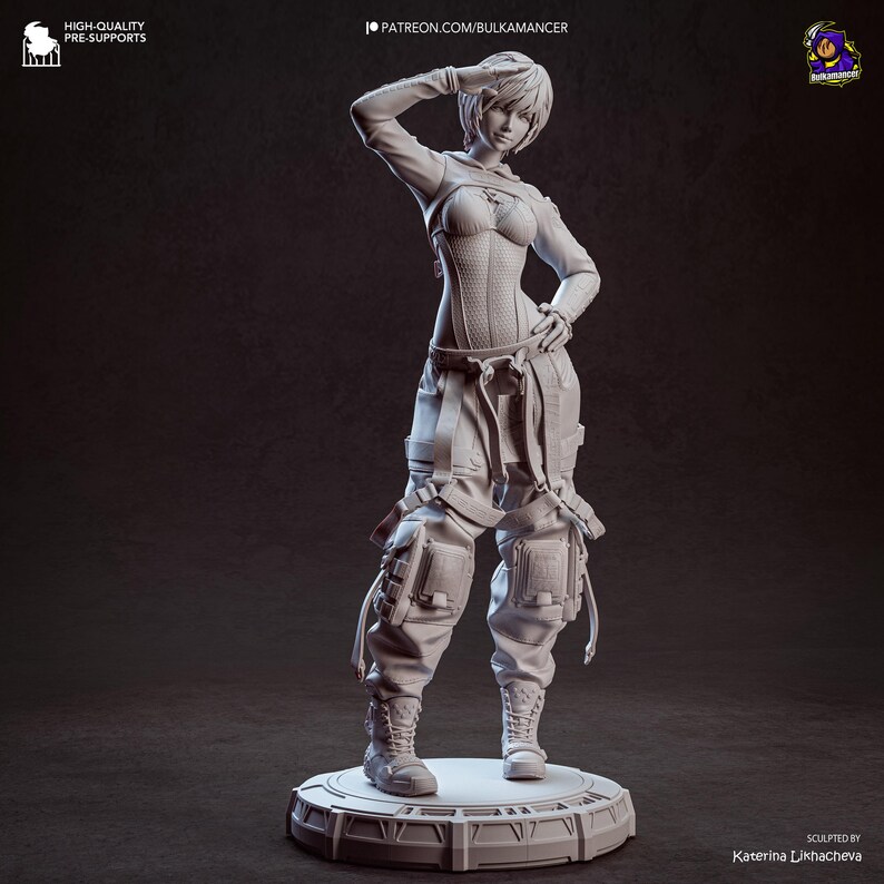 K&ouml;nnte beinhalten: Detaillierte, hellfarbene Figur einer Frau in einem futuristischen Outfit. Sie tr&auml;gt ein Korsett, Cargohosen und Stiefel. Die Figur steht auf einer kreisf&ouml;rmigen Plattform. Der Text auf dem Bild lautet "HIGH-QUALITY PRE-SUPPORTS" und "PATREON.COM/BULKAMANCER".